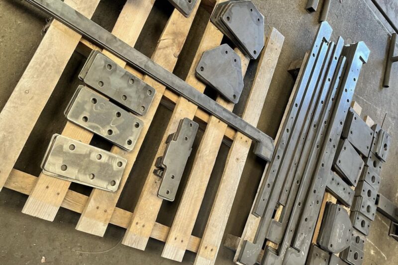 CNC ŘEZÁNÍ A OHÝBÁNÍ